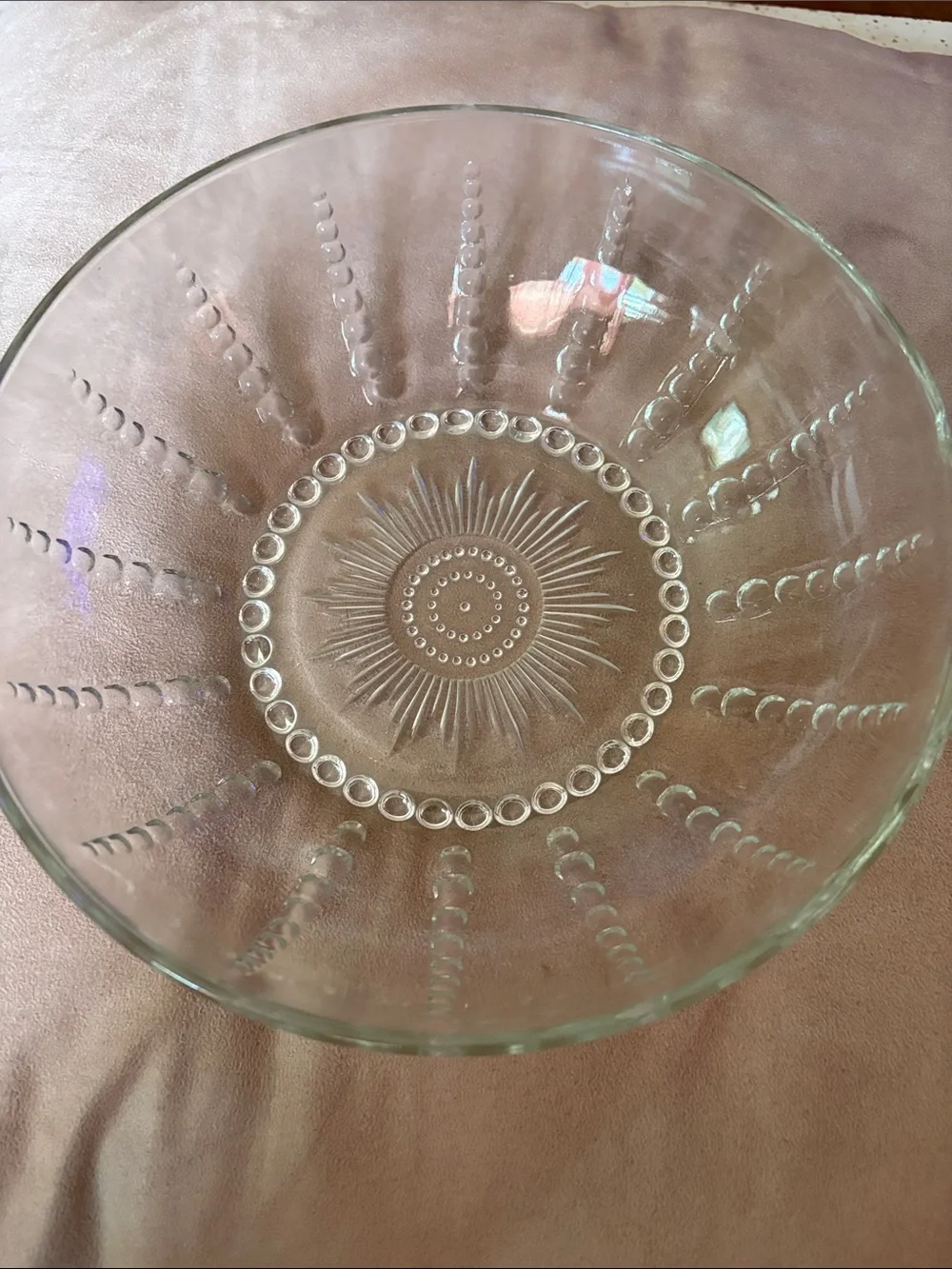 Vintage Clear Glass Decorative Salad Bowl - Elegant Sunburst Pattern